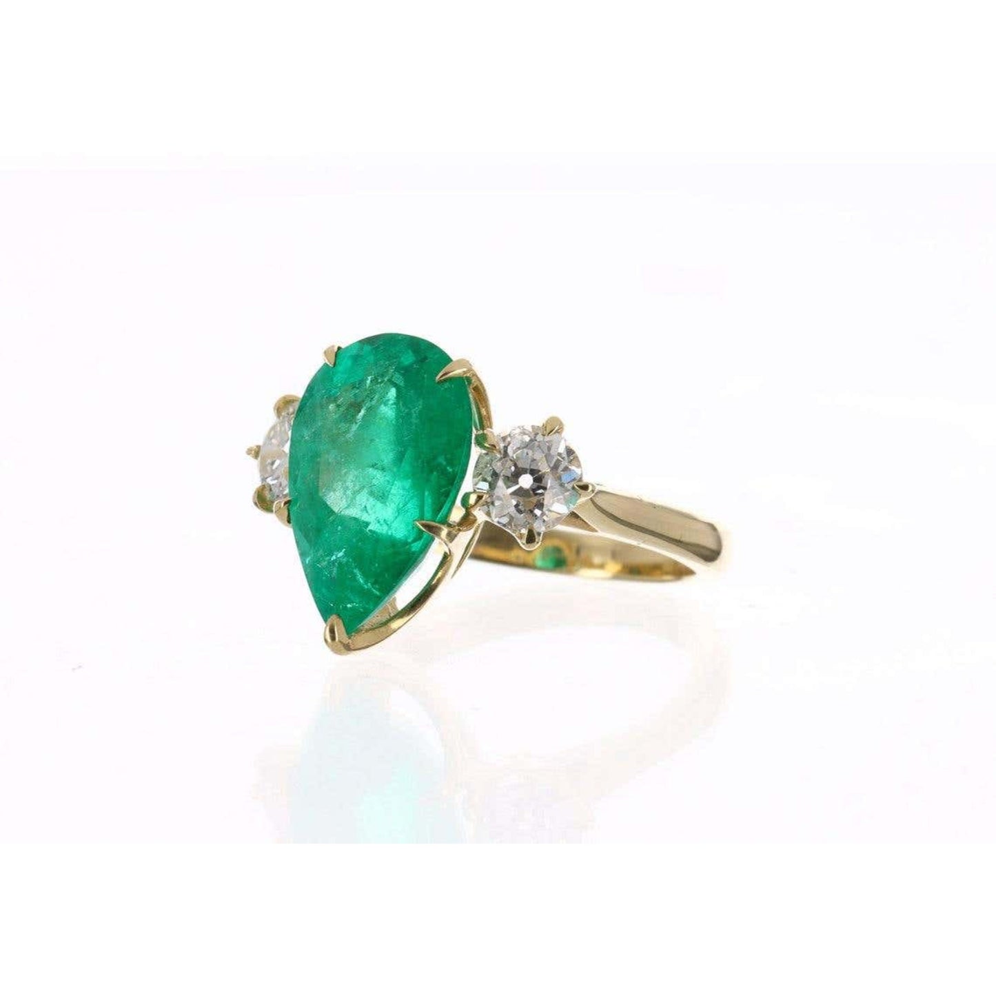 Antique Pear Cut Emerald Engagement Ring, Unique Natural Emerald and Diamond Engagement Ring, Minimalist Emerald Statement Ring Promise Ring