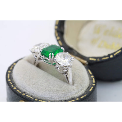 Unique Emerald Diamond Engagement Ring, Natural Emerald Wedding Ring, Halo Emerald Statement Ring, Vintage Emerald Diamond Promise Ring