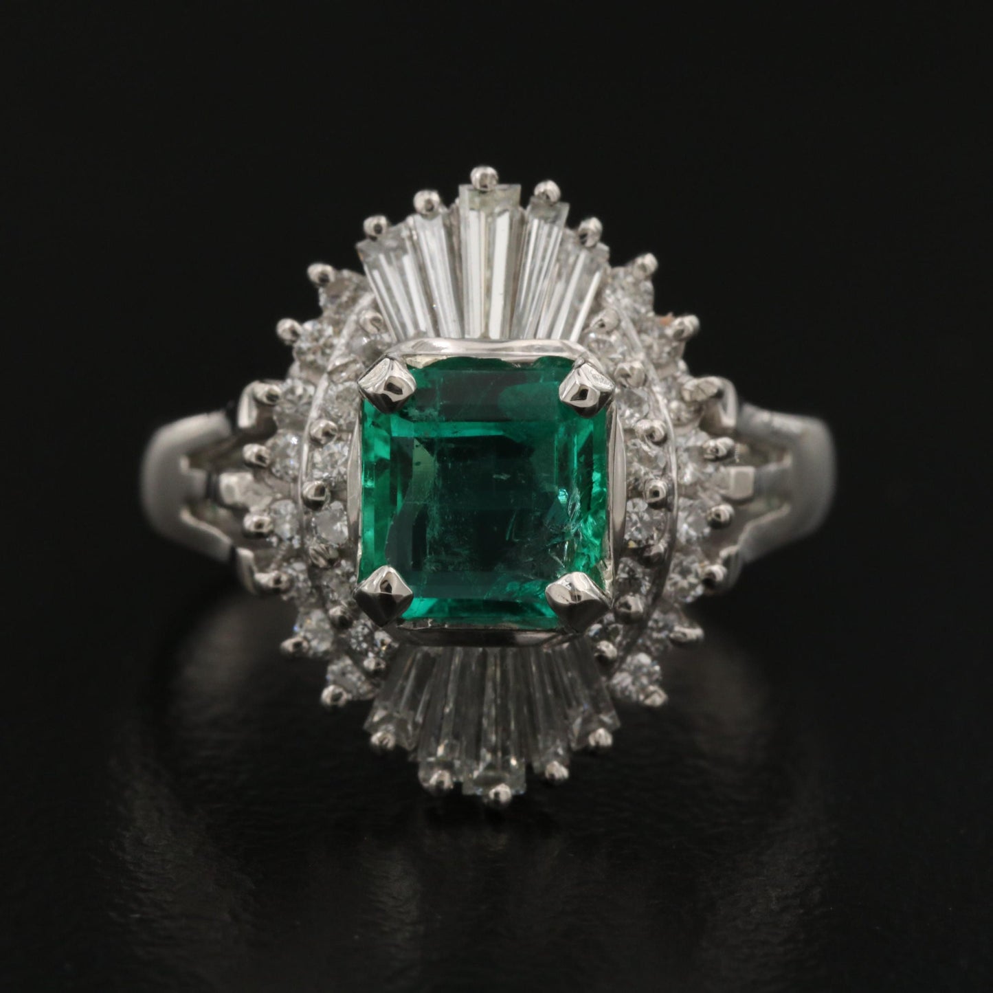 Art Deco Natural Emerald Engagement Ring, Halo Emerald Diamond Ring, Antique Emerald Wedding Ring Floral Emerald Moissanite Anniversary Ring