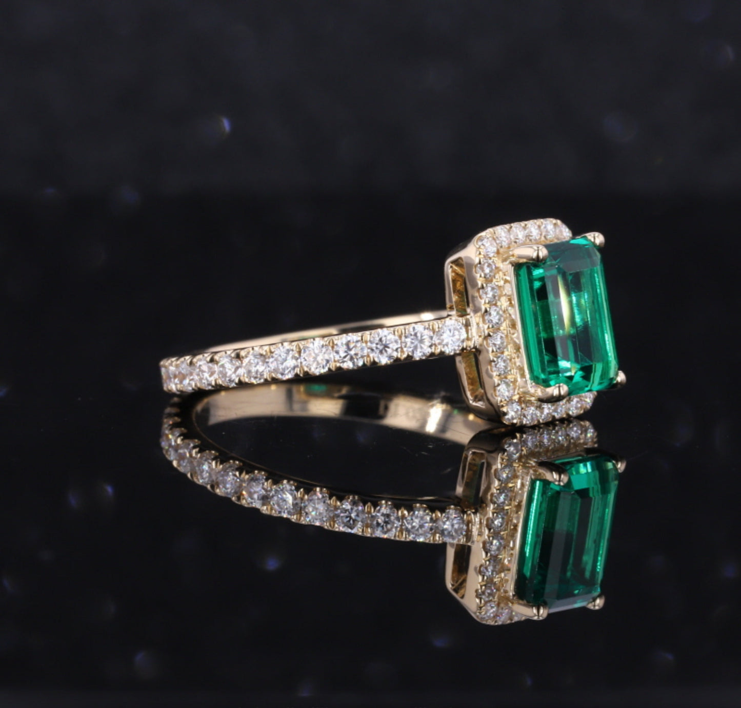 3 Carat Natural Emerald Engagement Ring Halo Vintage Diamond Engagement Ring 14K Gold Unique Antique Emerald Ring for her Promise Ring