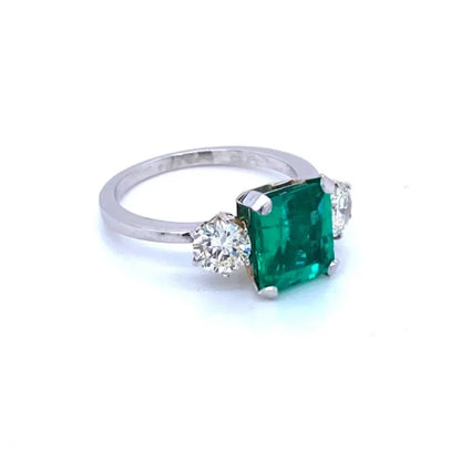 3 CT Emerald Cut Natural Emerald Engagement Ring, Unique Emerald Wedding Ring, Vintage emerald promise ring, Emerald Diamond Ring