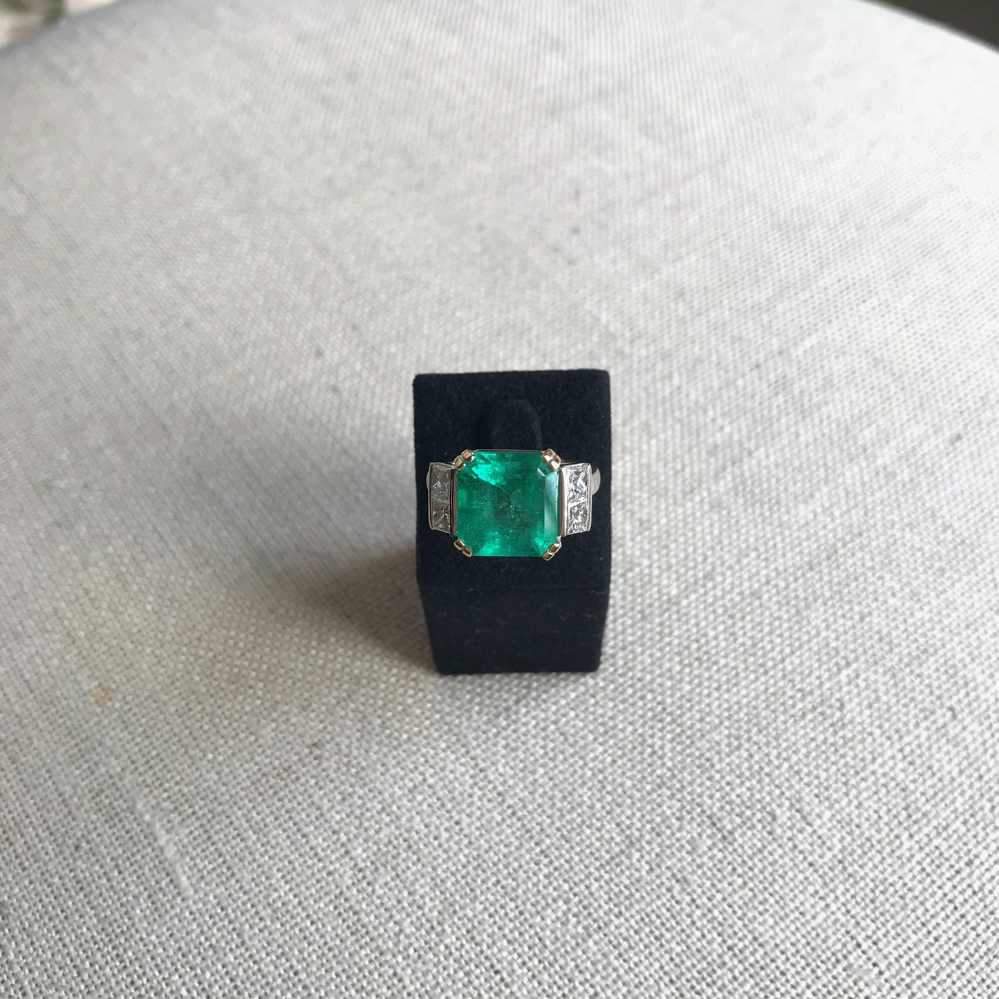 Anillo de compromiso antiguo con esmeralda de 4 quilates, anillo minimalista de oro con esmeralda, anillo de bodas con esmeralda natural y diamantes para ella, anillo llamativo con esmeralda