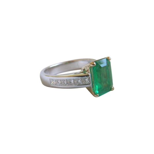 14K White Gold Emerald and Diamond Statement Ring, Minimalist Emerald Cocktail Ring Antique Natural Emerald Gold Ring Unique Engagement Ring