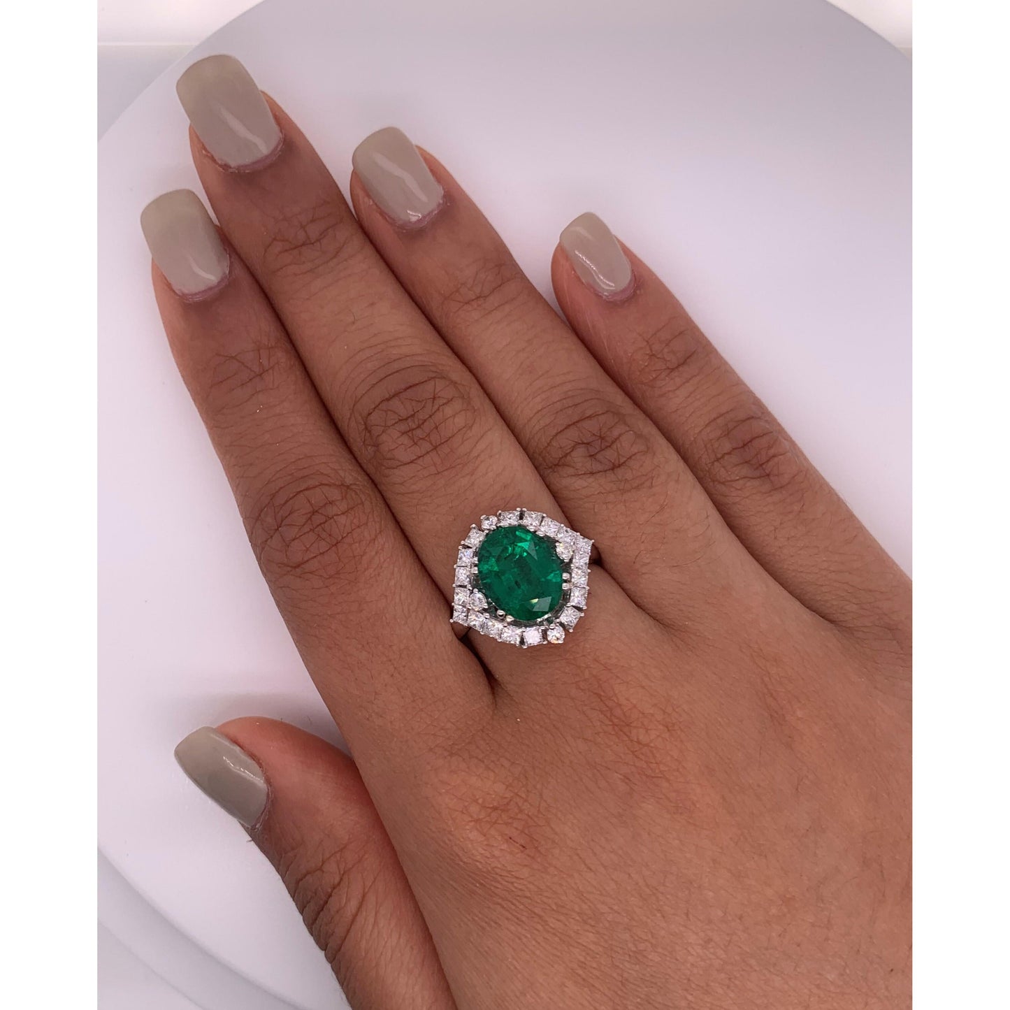 Antique Oval Emerald Statement Ring, Art Deco Halo Natural Emerald and Diamond Engagement Ring for Her, Vintage Unique Engagement Ring