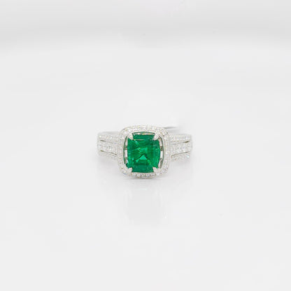 Art Deco 2 Carat Emerald Statement Ring, 14K White Gold Natural Emerald and Diamond Engagement Ring for Her, Halo Emerald Wedding Ring