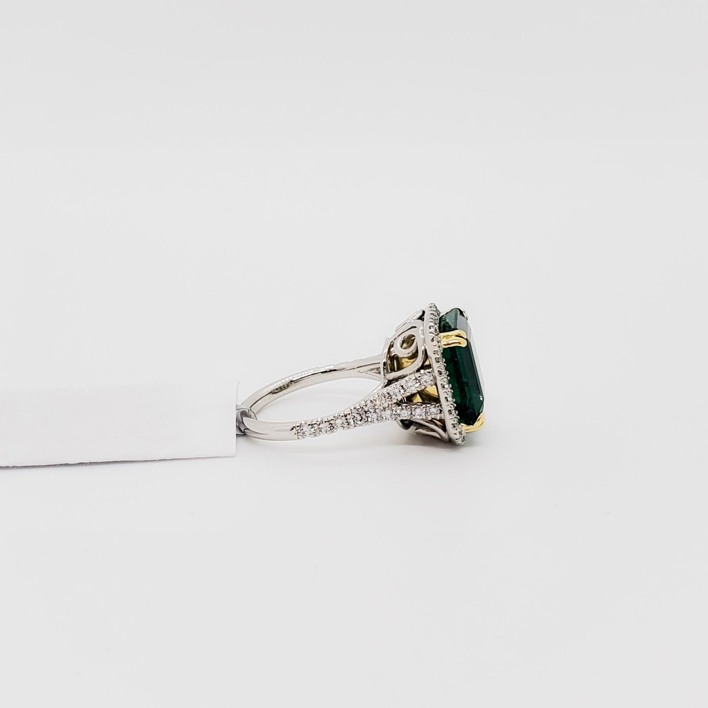 Antique Emerald Statement Ring, Vintage Natural Emerald and Diamond Engagement Ring for Her, Art Deco Halo Emerald Wedding Ring