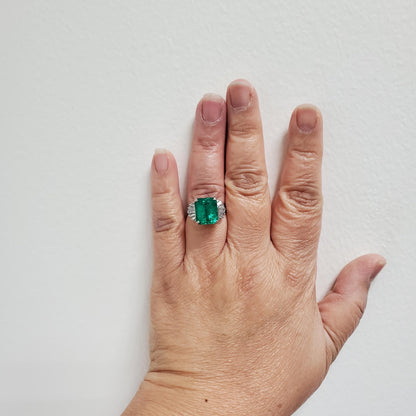 Antique Emerald Statement Ring, Unique 14K Natural Emerald and Diamond Engagement Ring for Her, Halo Emerald Wedding Ring, Art Deco Ring