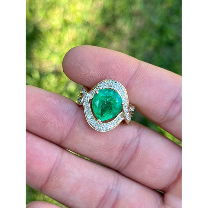 Antique Pear Cut Natural Emerald Diamond Wedding Ring, Unique 5 CT Emerald Engagement Ring, 14K Gold Emerald Twisted Band Ring, Gift For Her