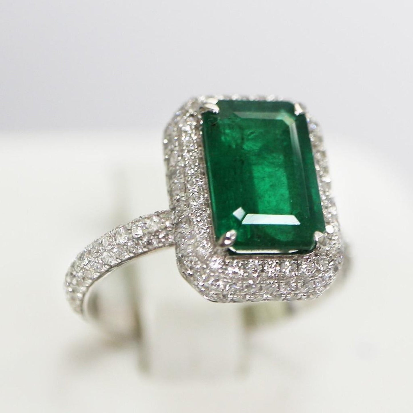 Antique Art Deco 3CT Emerald Engagement Ring, Halo Natural Emerald and Diamond Wedding Ring, Unique Emerald Cocktail Ring